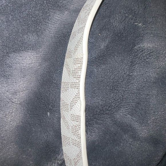 Michael Kors Women's Belt Vanilla Faux Leather Gold-Tone Buckle size m - Picture 6 of 9